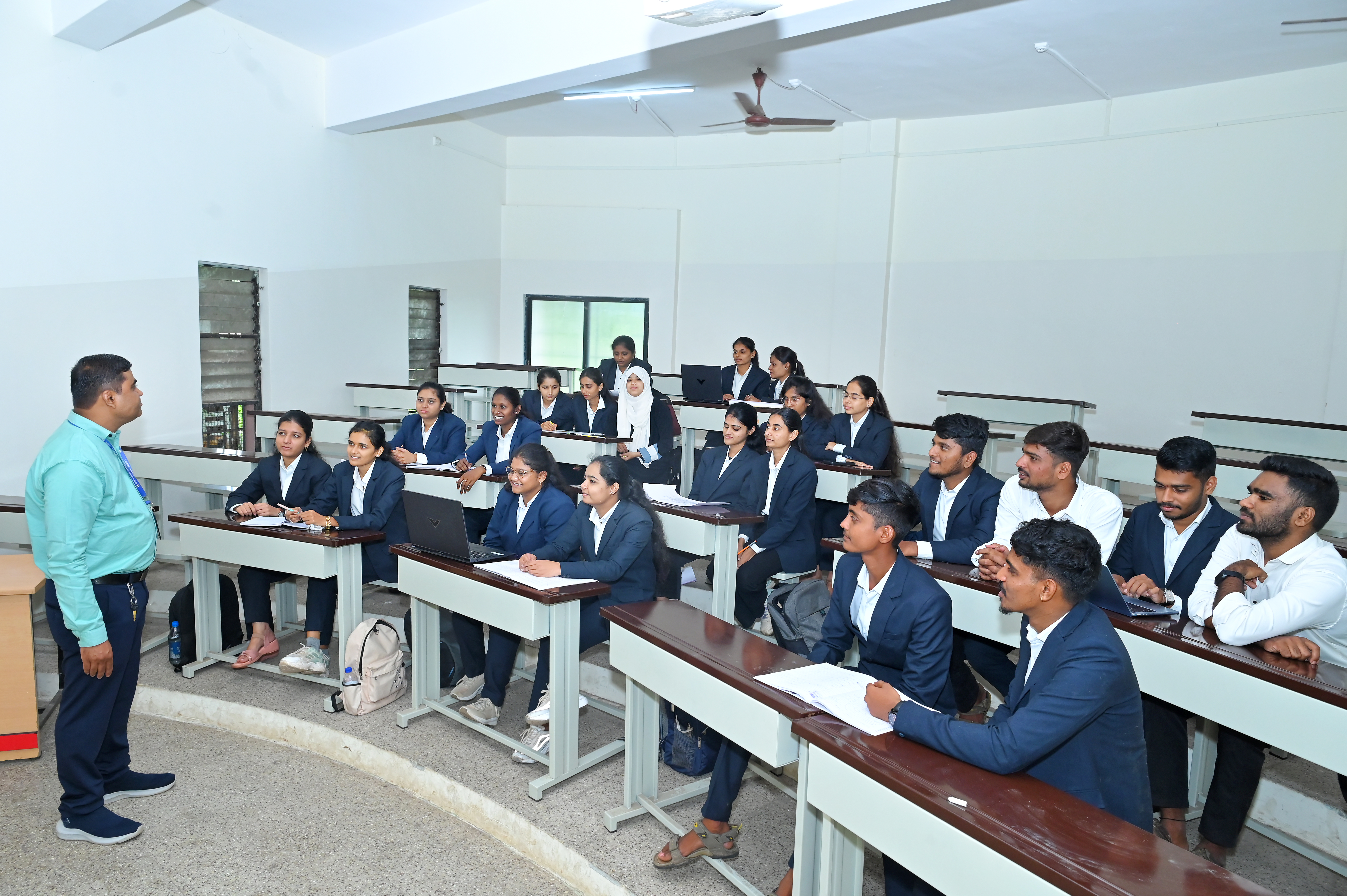 CIMDR students and campus life at DES Sangli